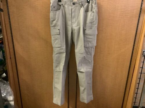 Red Head Men's Pants, 35x32, Appears New - Lot 503