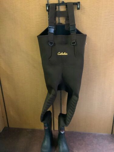 Men's 200g Neoprene Waders, 8R, Ecommerce Return - Lot 515