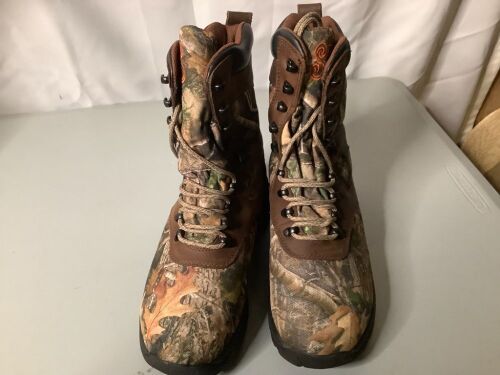 SHE Expedition Ultra Boots, Womens' 8.5, Ecommerce Return - Lot 517