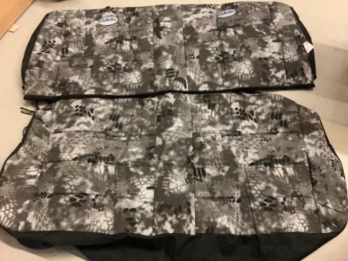 Bench Seat Cover, Ecommerce Return - Lot 557