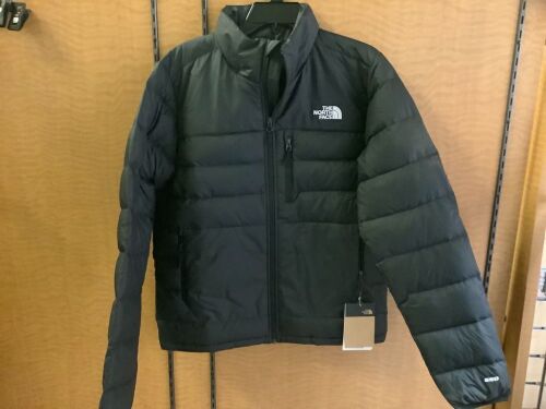 The North Face Mens Jacket, Small, Appears New - Lot 567