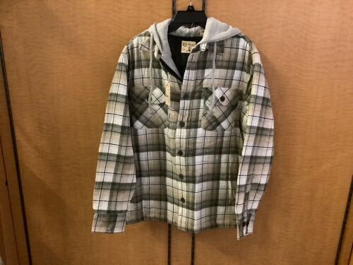 Red Head Men's Lined Flannel, Medium, Appears New - Lot 648