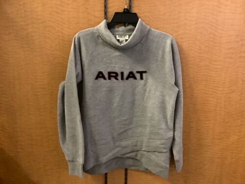 Ariat Real Women's Sweatshirt, Medium, Appears New - Lot 659