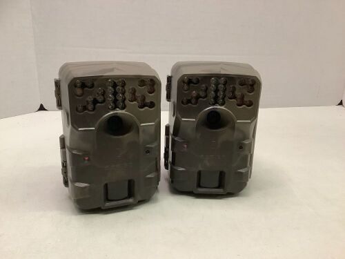 Lot of (2) Trail Cam, Powers On, Ecommerce Return - Lot 678
