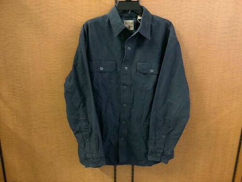 Red Head Men's Button Up Shirt, Medium, Appears New - Lot 727