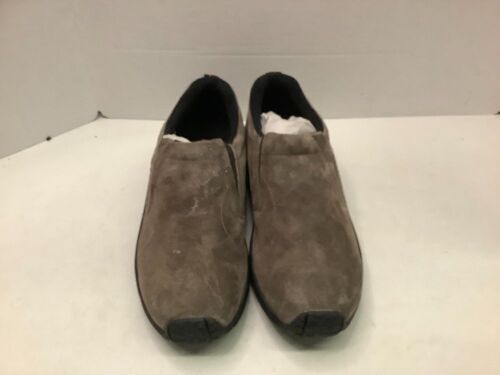 Merrell Men's Shoes, 9.5, Ecommerce Return, Sticky from tape - Lot 750