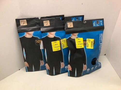 Lot of (3) Men's Thermal, Medium, Appears New - Lot 779