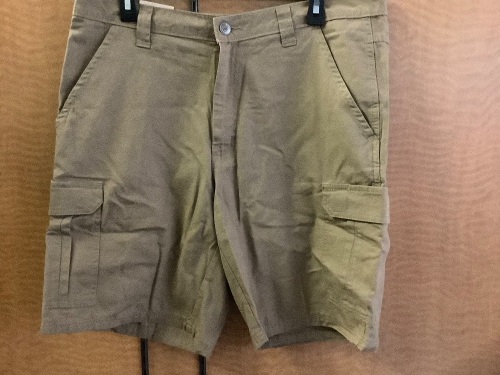 Red Head Men's Shorts, 36, Appears New - Lot 874