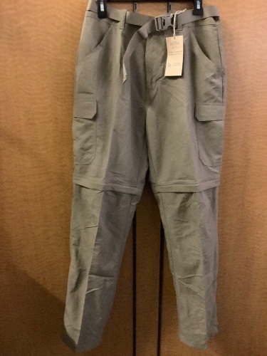 Red Head Men's Pants 34x32, Appears New - Lot 882