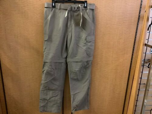 Red Head Men's Pant,s 34x32, Appears New - Lot 981
