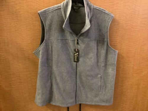 Natural Reflections Women's Vest, 2X, Appears New - Lot 982