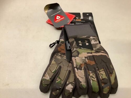 Under Armour Men's Gloves, Small, Appears New - Lot 991