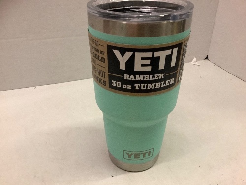 Yeti Rambler 30oz Tumbler, Broken Lid, Appears New - Lot 998