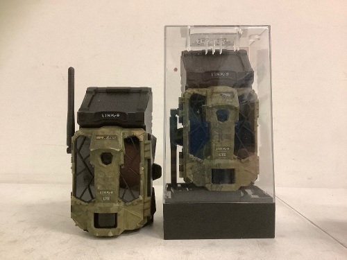 Lot of (2) Trail Cameras, Untested, E-Commerce Return - Lot 284