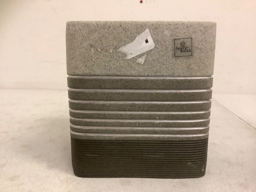 Tissue Box Cover, E-Commerce Return - Lot 336