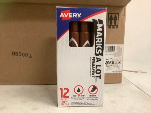 Box of Avery Permanent Markers, Appears New - Lot 550