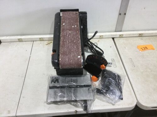 WEN 6502T 4.3-Amp 4 x 36 in. Belt and 6 in. Disc Sander with Cast Iron Base - Lot 128