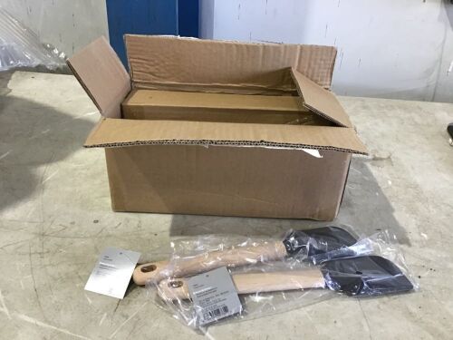 Case of (12) Beech Wood and Silicone Large Spatulas - Lot 577