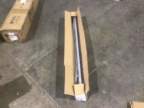 53" Universal Roof Rack Cross Bars - Lot 639