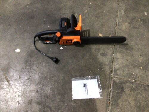 WEN 4017 Electric Chainsaw, 16" - Lot 698