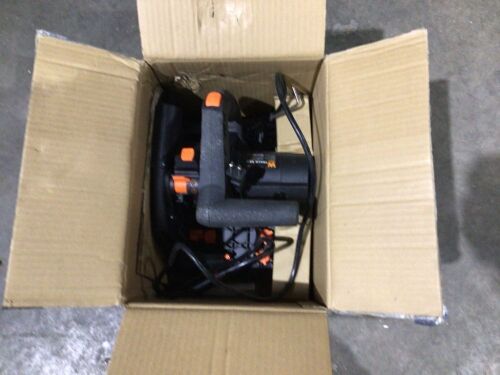 WEN CT1065 10-Amp 6.5-Inch Plunge Cut Sidewinder Circular Track Saw - Lot 758