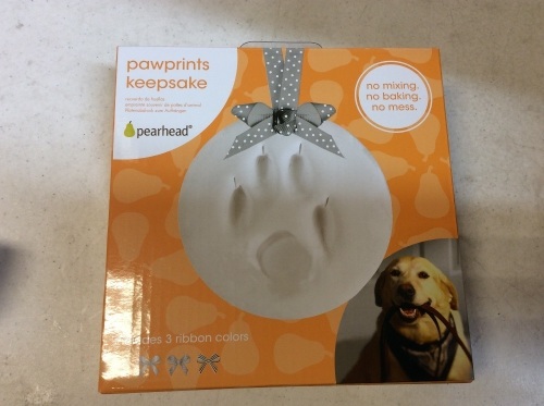 Case of (33) Pearhead Pet Pawprint Hanging DIY Keepsake Ornament  Kits - New   - Lot 259