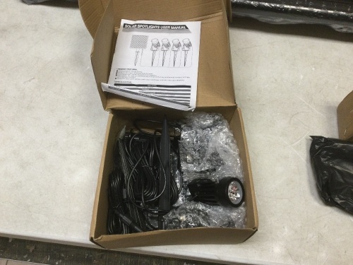 4-Pack of LED Solar Spotlights. Appears New - Lot 314