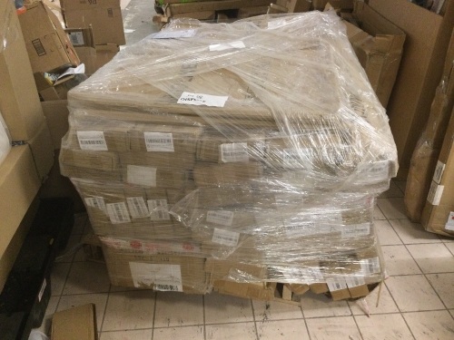 Pallet of New SUV Retractable Cargo Covers - Lot 399