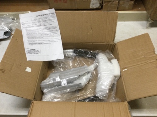 Can-Am Spyder 2008-Newer Trailer Hitch. Appears New - Lot 407