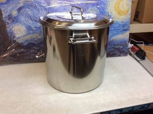 CONCORD Stainless Steel Stock Pot with Steamer Basket, 60 Qt - Appears New with Light Damage, Lid Does Not Fit Flush - Lot 527