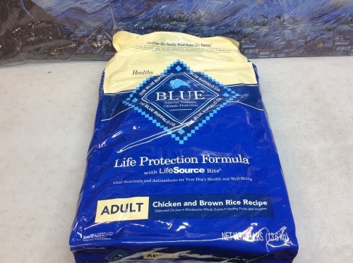 Blue Buffalo Life Protection Formula Natural Adult Dry Dog Food, Chicken and Brown Rice 30 Lb - New  - Lot 899