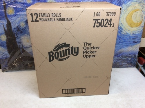 Bounty Paper Towels 12 Family Rolls - New - Lot 911