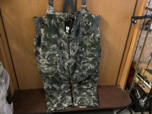 Instinct Standhunter Bib, 3XL, Appears New - Lot 15
