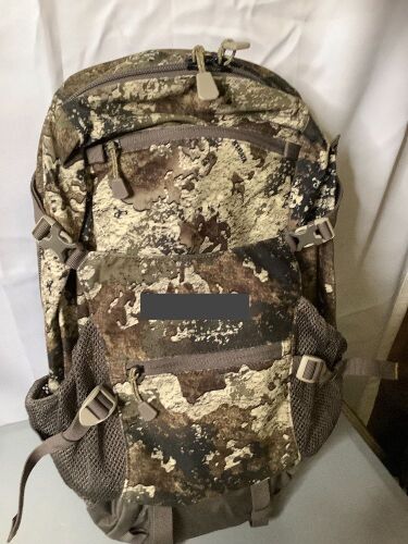 Elite Scout Pack, Appears New - Lot 207