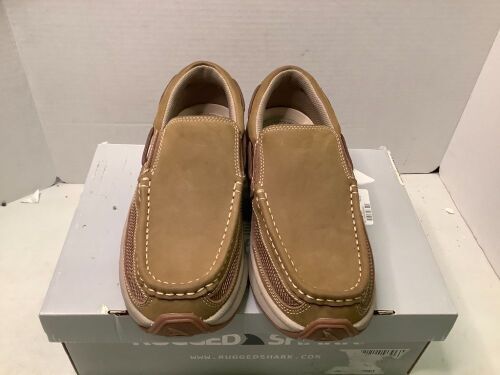 Rugged Shark Pacifico Men's Shoes, 9, Appears New - Lot 246