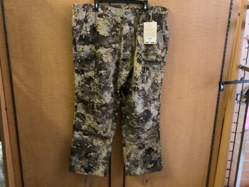 Red Head Men's Silent Hide Pant, 2XL, Appears New - Lot 288