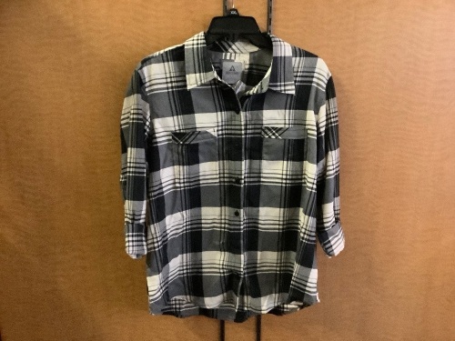 Ascend Trek Flannel, Large, Appears New - Lot 290