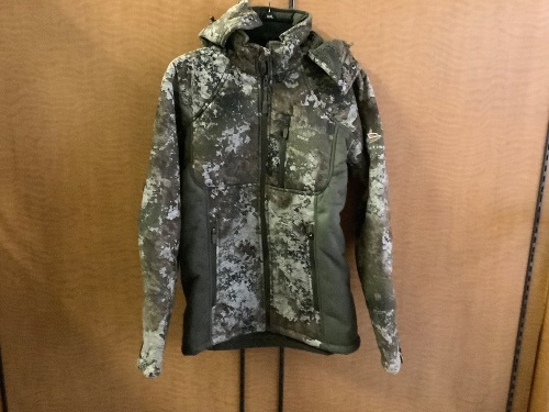 Red Head SC Tundra Jacket, Small, Appears New - Lot 296