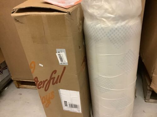 Maxzzz Full Size Foam Topper, Appears New - Lot 349