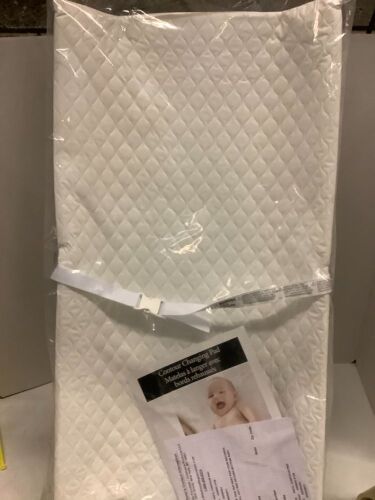Contour Changing Pad, Appears New - Lot 413