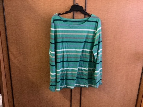 Natural Reflections Women's Striped Shirt, 1X, Appears New - Lot 421
