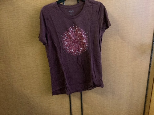 Columbia Women's Tee, XL, Appears New - Lot 464