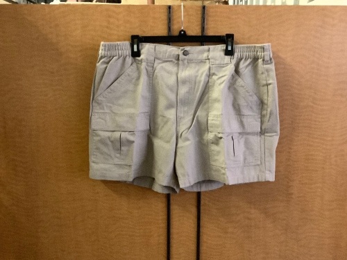 Red Head Men's Shorts, 42, Appears New - Lot 470