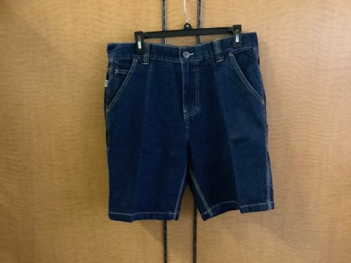 Red Head Men's Shorts, 34, Appears New - Lot 479