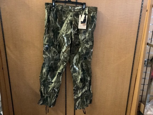 Red Head Men's Silent Hide Pant, XL/32, Appears New - Lot 483