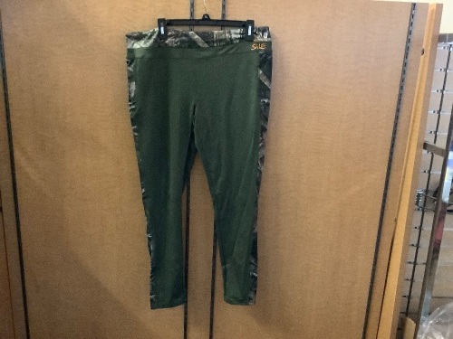 SHE Yoga Pant,s XLarge, Appears New - Lot 486