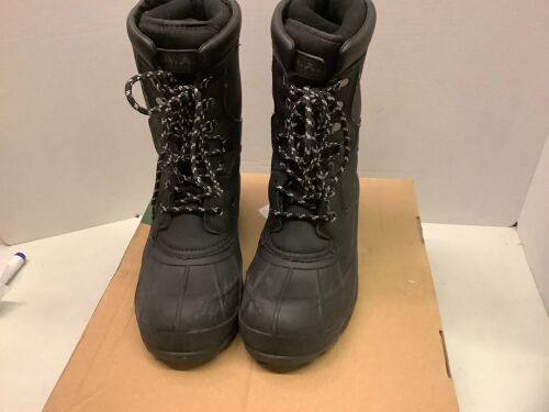 Kamik NationPro Boots, Men's 8, Ecommerce Return - Lot 499