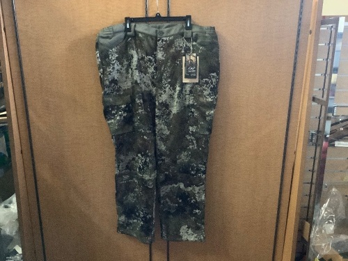 Red Head Explorer Pant, 2XL, Appears New - Lot 504