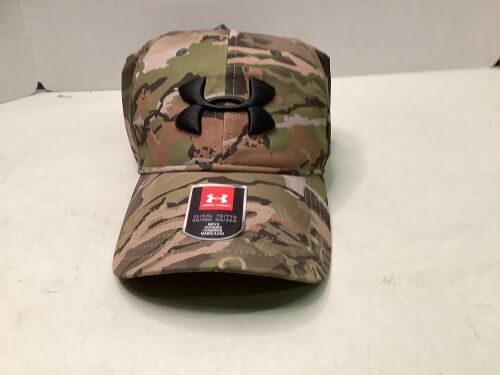 Under Armour Men's Hat, XL, Appears New - Lot 550