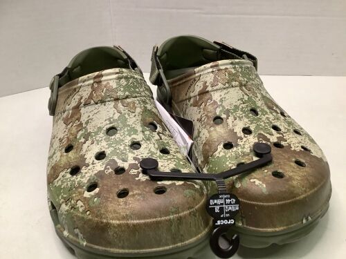 Crocs Men's 10, Appears New - Lot 574